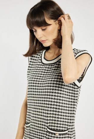 Wzorzysta sukienka mini