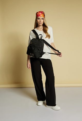 Plecak z kieszonkami