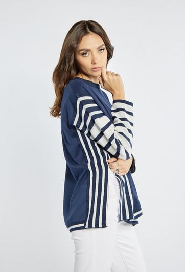 Luźny sweter damski