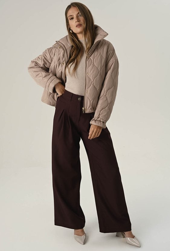 Pikowana kurtka ze stójką