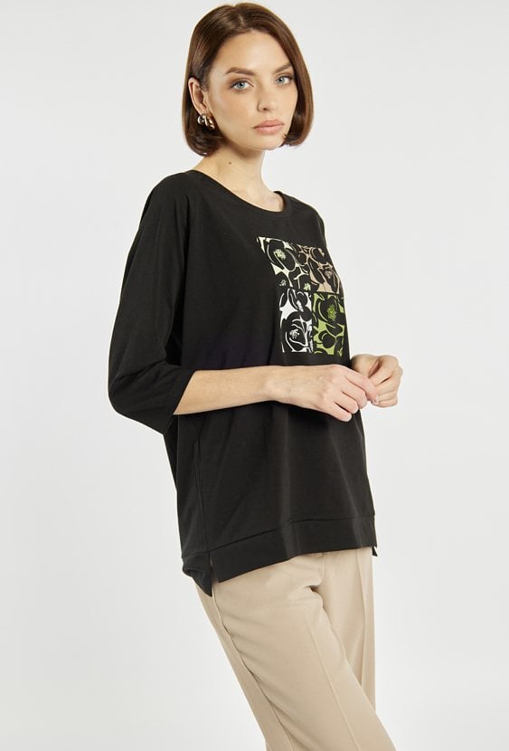 T-shirt z graficznymi kwiatami