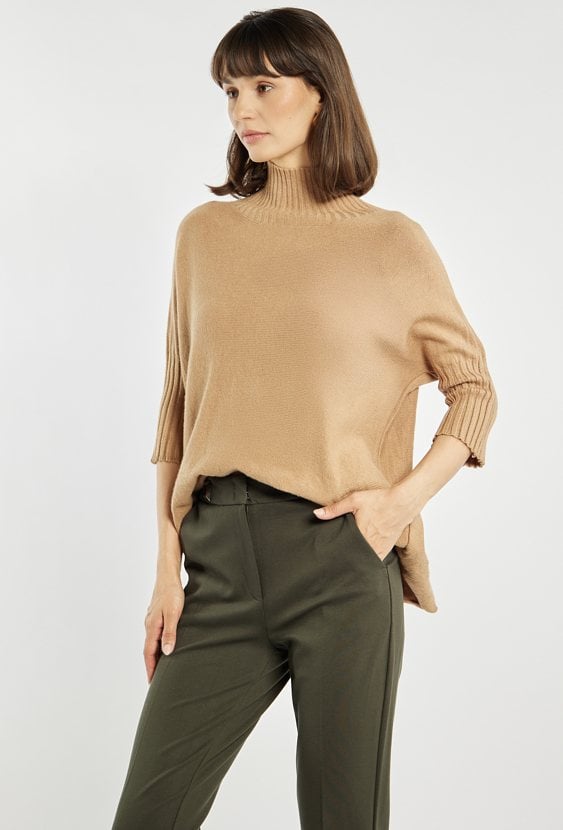 Sweter damski z golfem