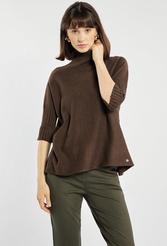 Sweter damski z golfem