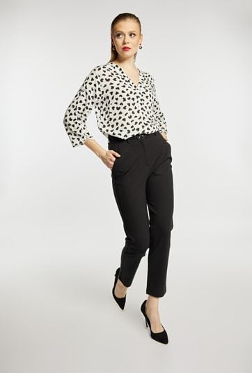 Spodnie damskie z paskiem