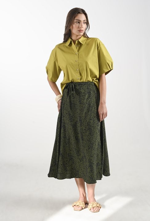 Długa kopertowa spódnica