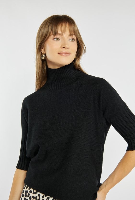 Sweter damski z golfem