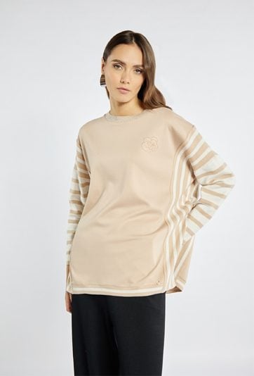 Luźny sweter damski