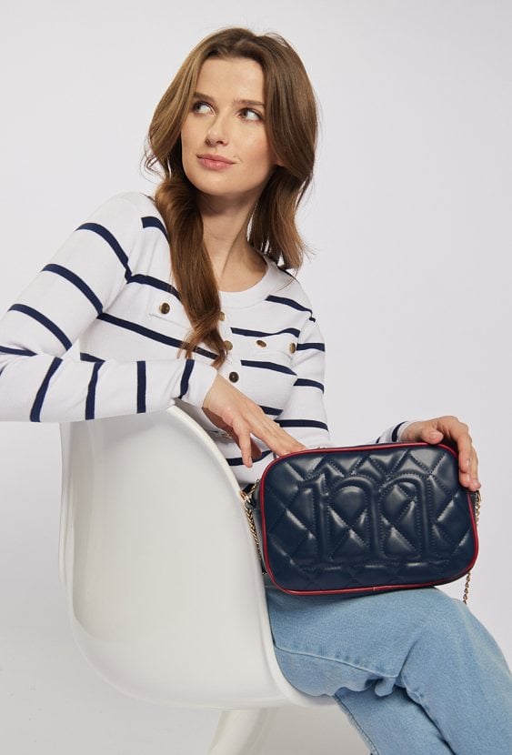 Pikowana torba crossbody