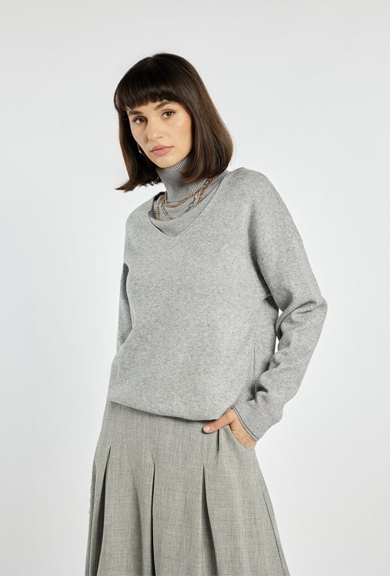 Oversizowy sweter damski