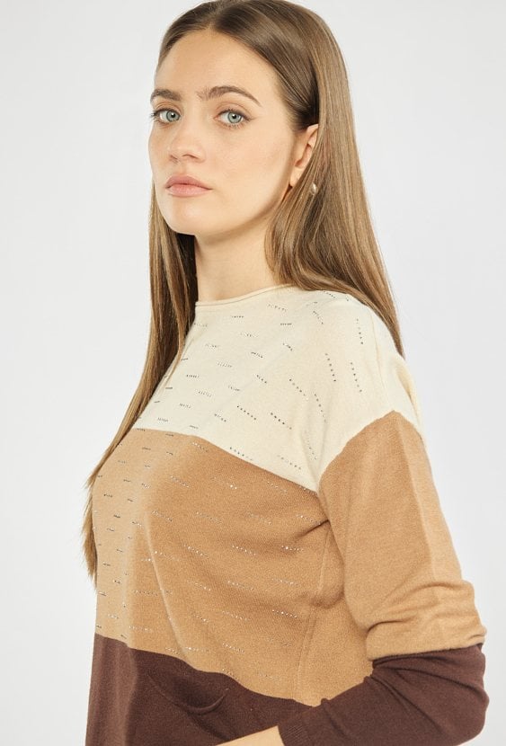 Trzykolorowy sweter damski