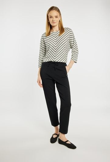 Spodnie z wiązaniem