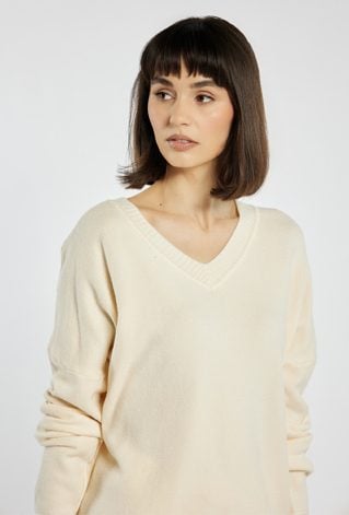 Luźny sweter z wiskozą