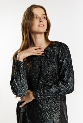 Sukienka z połyskującego materiału