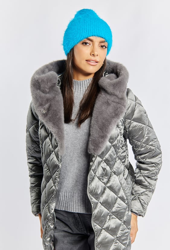 Czapka w oryginalnym kolorze