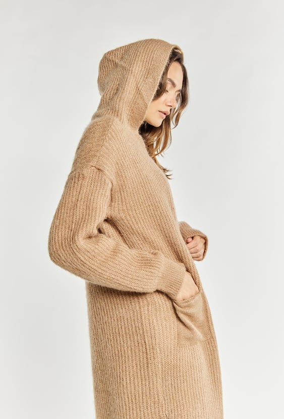 Dłuższy kardigan damski