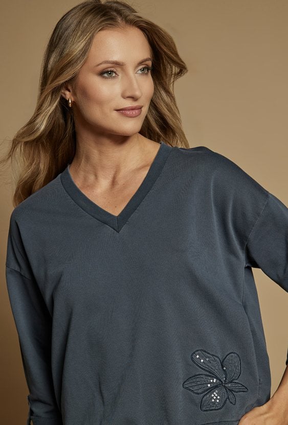 Bluza damska z haftem