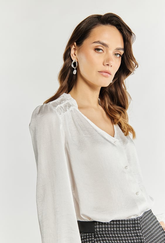 Elegancka bluzka z marszczeniem