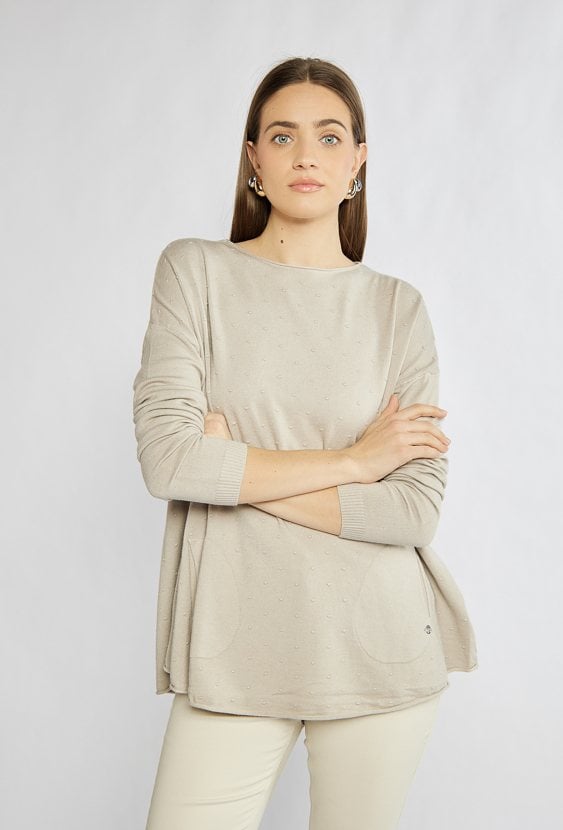 Sweter z kieszonkami