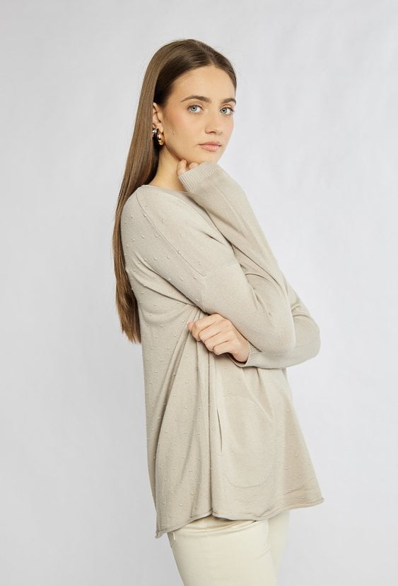 Sweter z kieszonkami