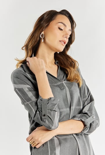 Bluzka damska z kołnierzem