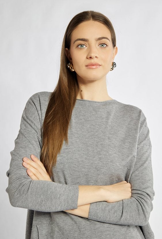 Sweter z kieszonkami