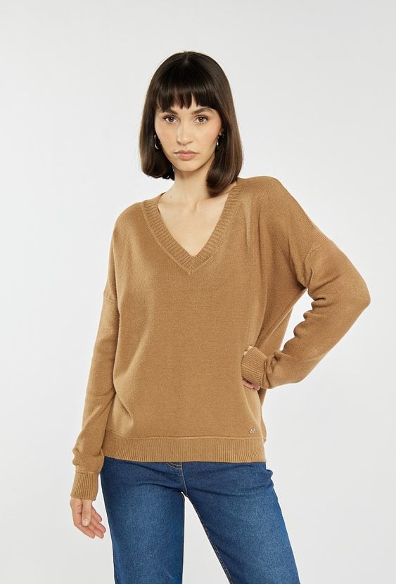 Luźny sweter z wiskozą