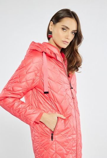 Pikowany płaszcz damski