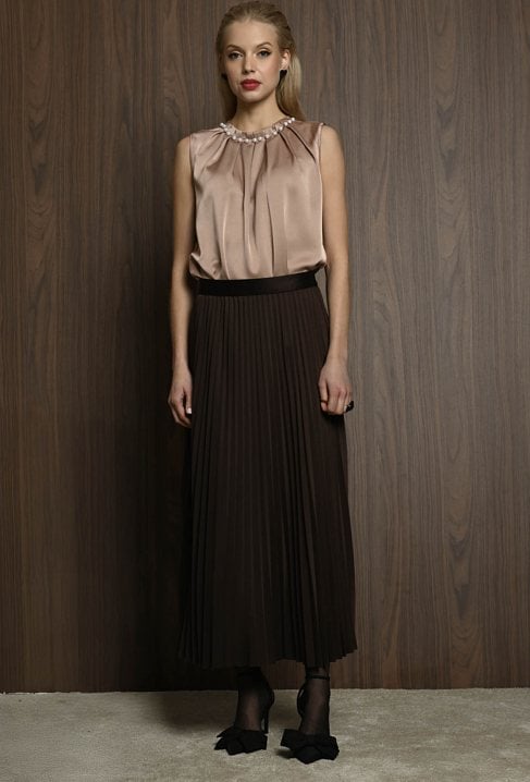 Czekoladowa plisowana spódnica