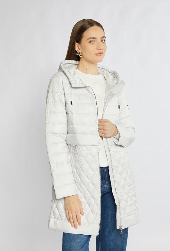 Elegancki płaszcz z pikowaniem