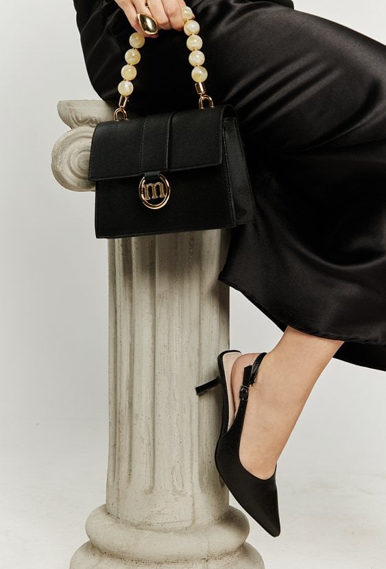 Czarne czółenka PERTO