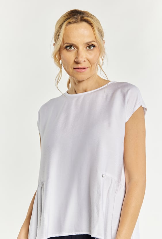 Bluzka damska o luźnym fasonie