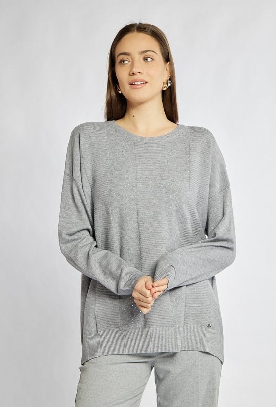 Sweter z małymi dżetami