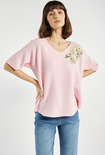 Sweter z kwiatowym nadrukiem