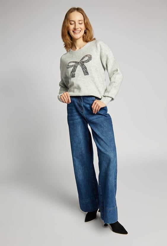Sweter damski z cekinami