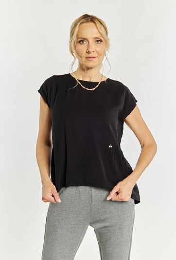 Bluzka damska o luźnym fasonie