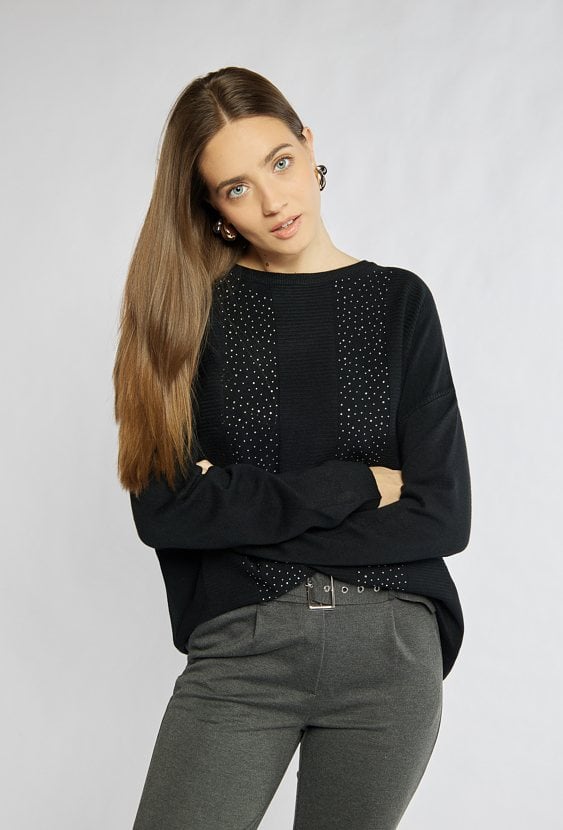 Sweter z małymi dżetami