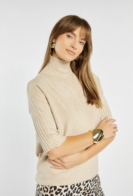 Sweter damski z golfem