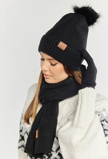 Zimowy komplet (czapka, szalik, rękawiczki)