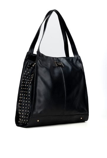 Duża torba z ćwiekami