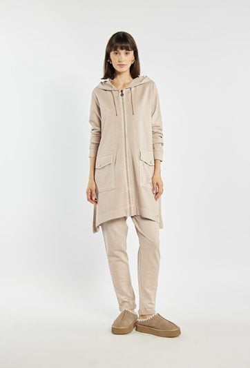 Długa bluza z kapturem