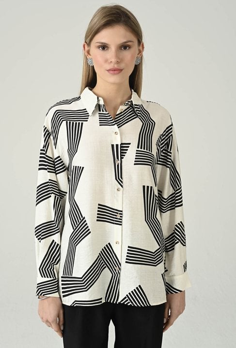 Koszula damska w geometryczny wzór