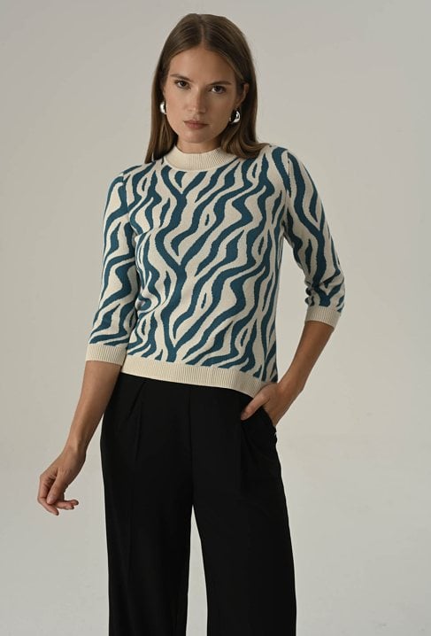 Sweter z miękkiej dzianiny z wiskozą