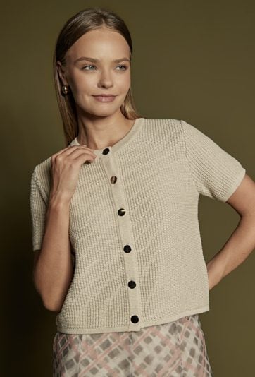 Sweter damski z delikatnym połyskiem