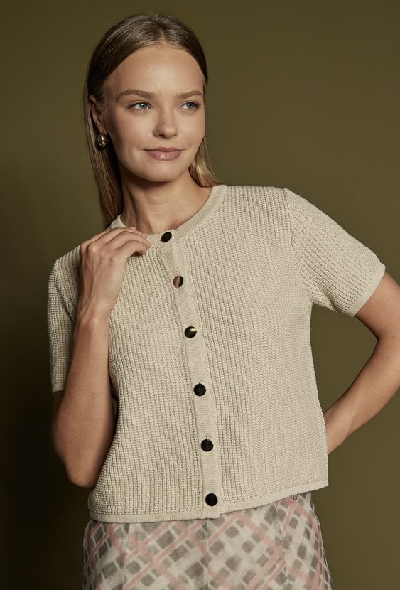 Sweter damski z delikatnym połyskiem