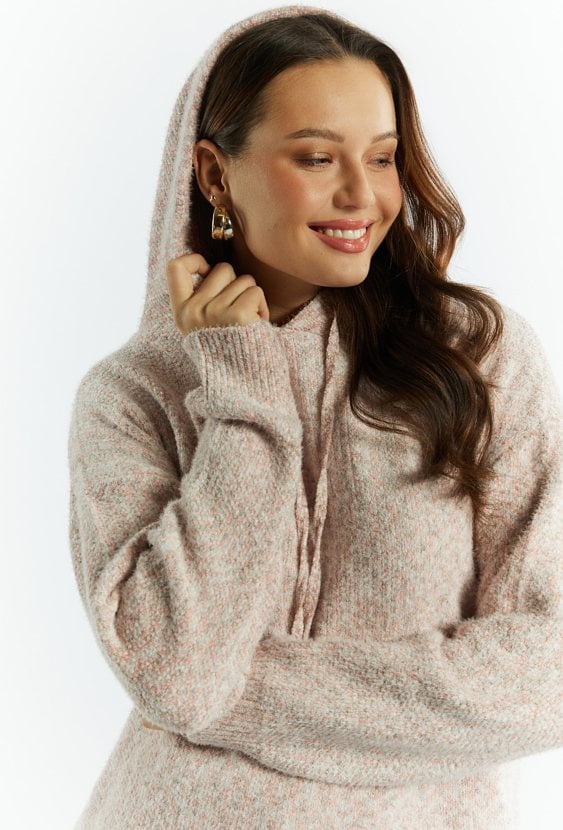 Sweter damski z kapturem