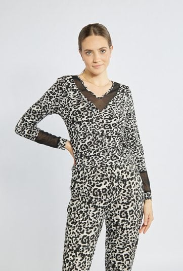 Wzorzysta góra od piżamy