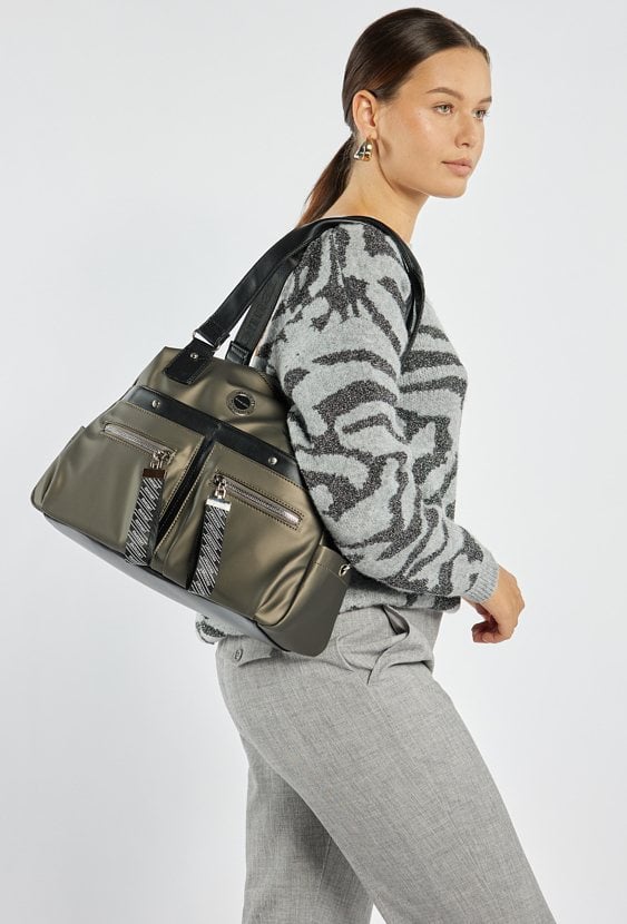 Duża torba z kieszeniami