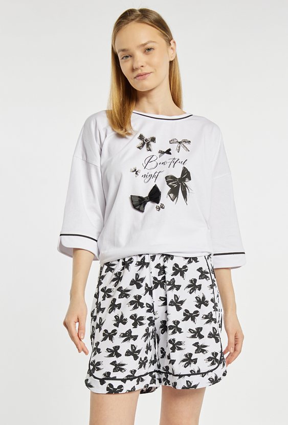 Spodenki od piżamy w kokardki