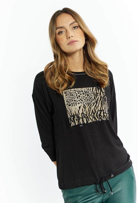 T-shirt z cekinowym napisem