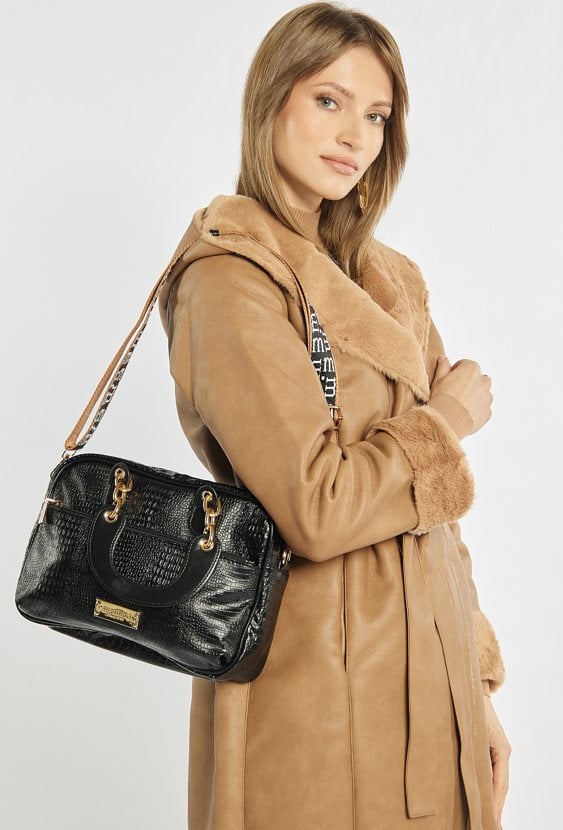 Torba damska z ciekawymi rączkami